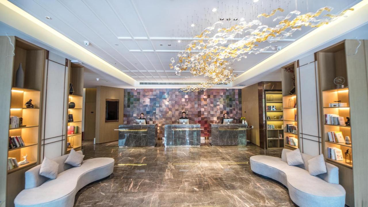 Atour Hotel Kunming Cuihu Экстерьер фото