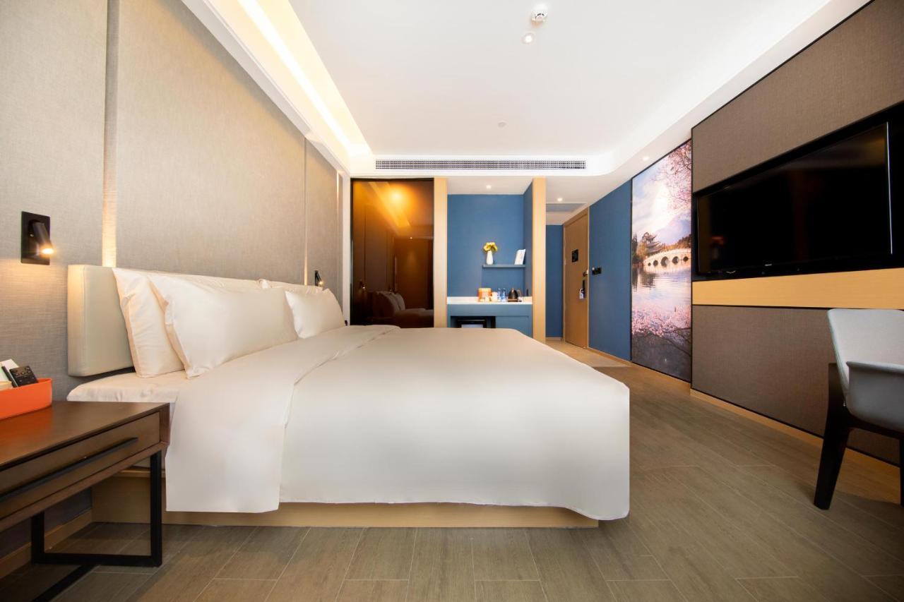 Atour Hotel Kunming Cuihu Экстерьер фото